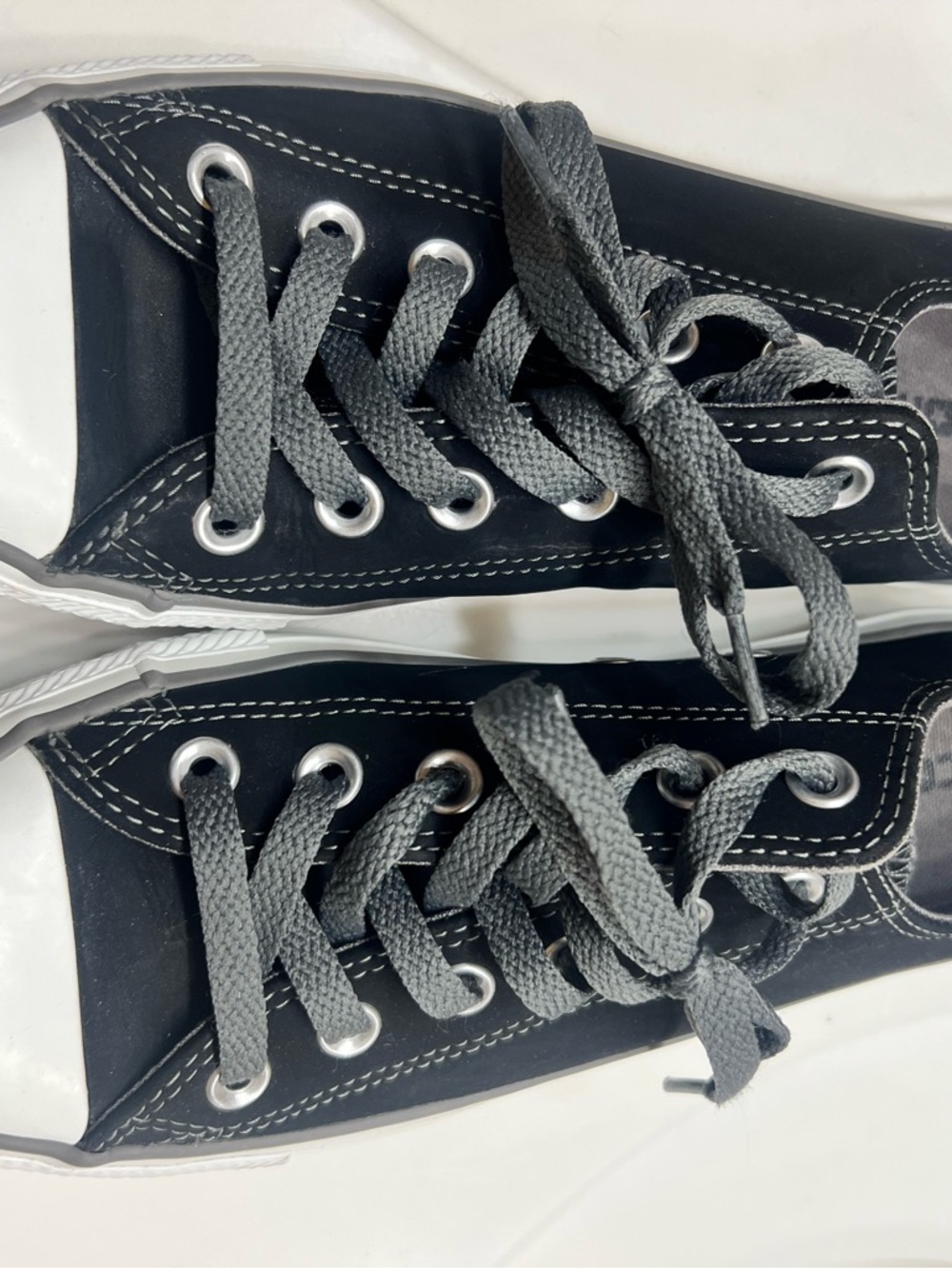 Classic Black Low-Top Athletic Sneakers with Gray Laces